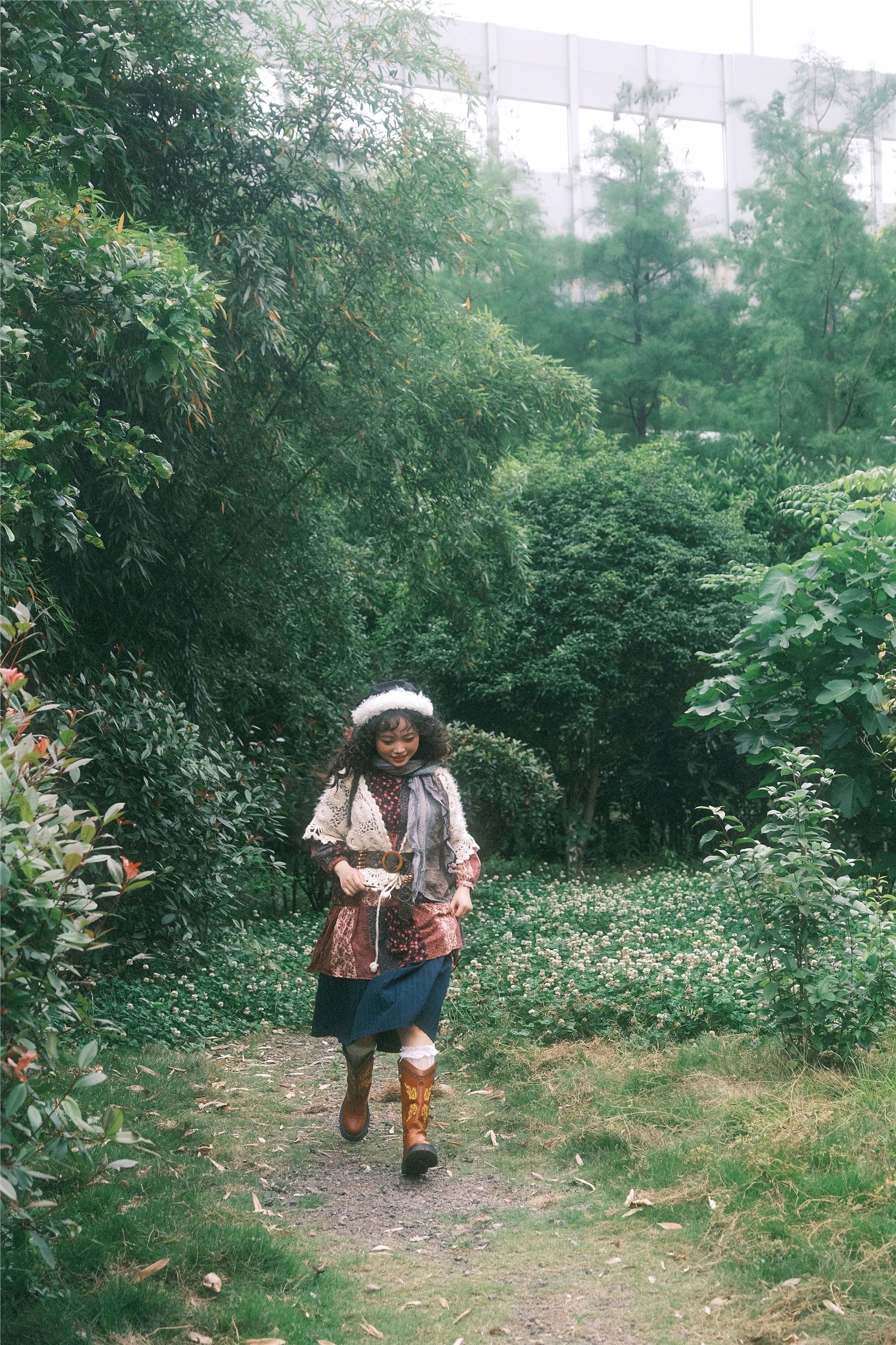 YITUYU艺图语 2025.01.24 秋 贝贝bu睡觉